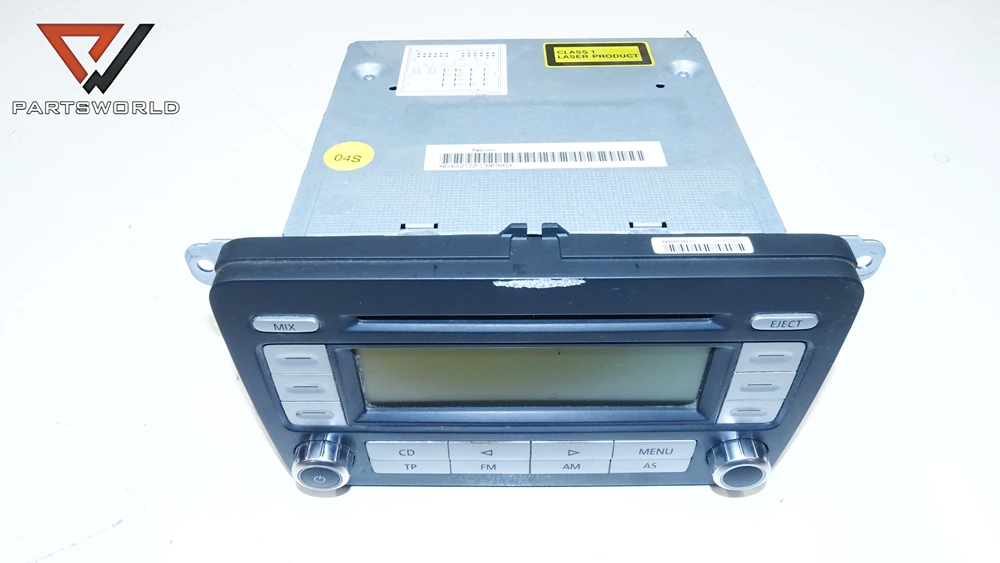 dsc05849_partsworld Радио CD 1K0035186R за VW Golf V 2.0 TDI 140 hp 4 MOTION (BMM) (hatchback) - Image 1
